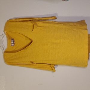 🧡PURE + GOOD: Yellow Top